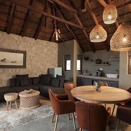 Mhondoro Safari Lodge & Villa Vaalwater Exterior foto